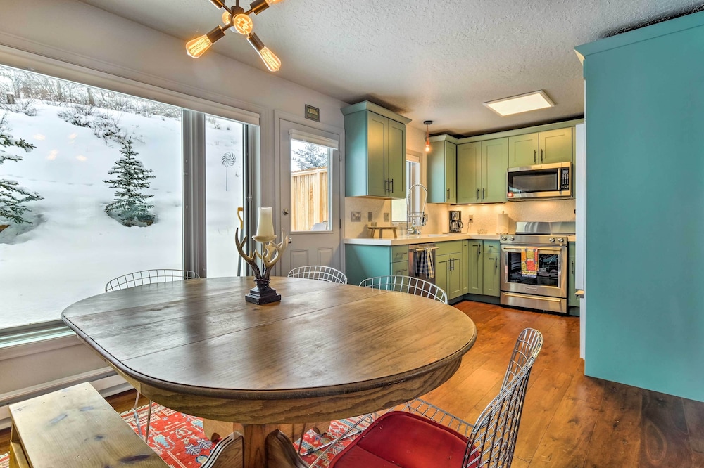 Mtn view Cabin: 3 Mi to Vail Ski Resort - photo 8
