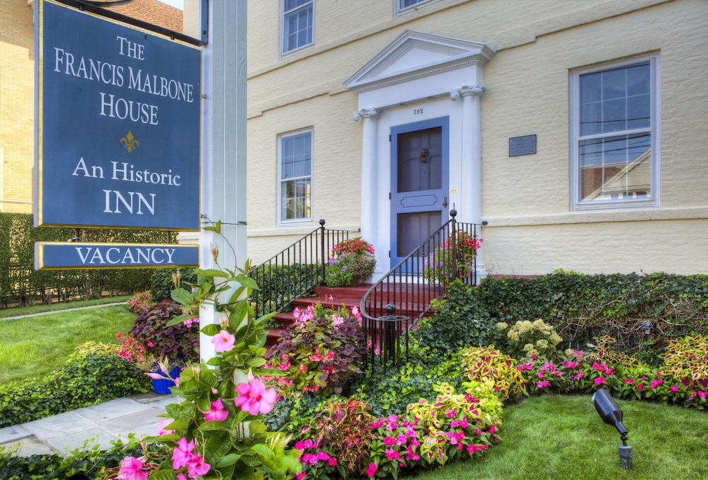 Francis Malbone House Inn — 4-Star Luxury Hotel in Newport, United States