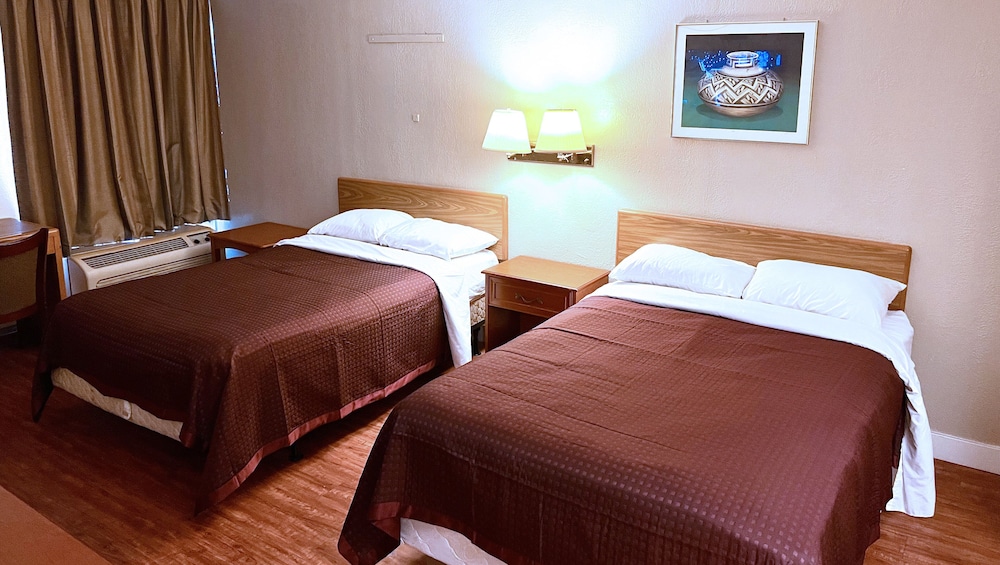 Thunderbird Motel Hillsboro - photo 13