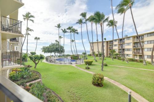 Maalaea Condo with Pool Access Walk to Beach — 4-Star Luxury Hotel in Wailuku, United States