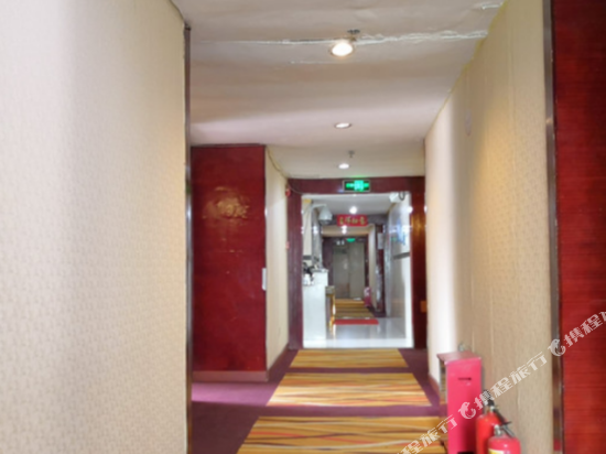 Jinlong Hotel - carbon neutral hotel in Shenzhen