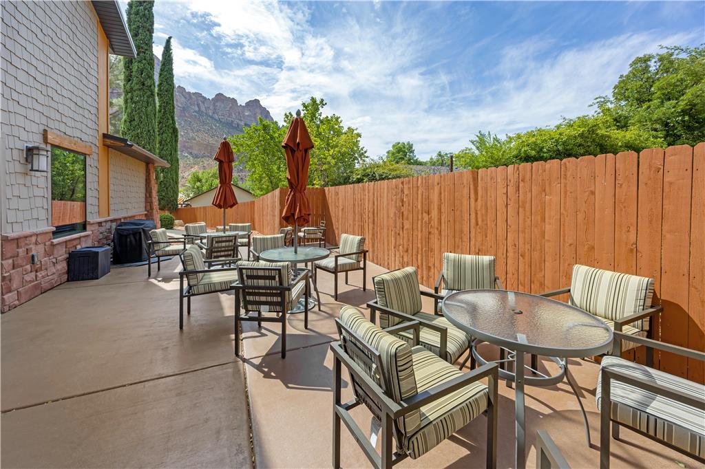 Best Western Plus Zion Canyon Inn & Suites - photo 68