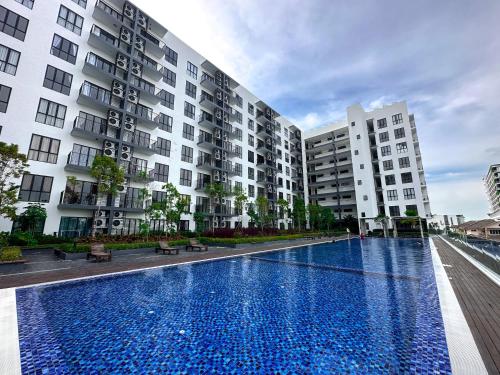 Disneyland Theme DFB homestay 03 Gala City Armadale Residence — 4-Star Luxury Hotel in Kuching, Malaysia