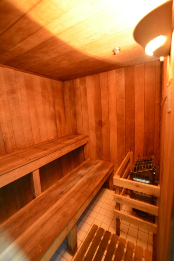 Pelican Beach Resort & Conference Center - photo 42