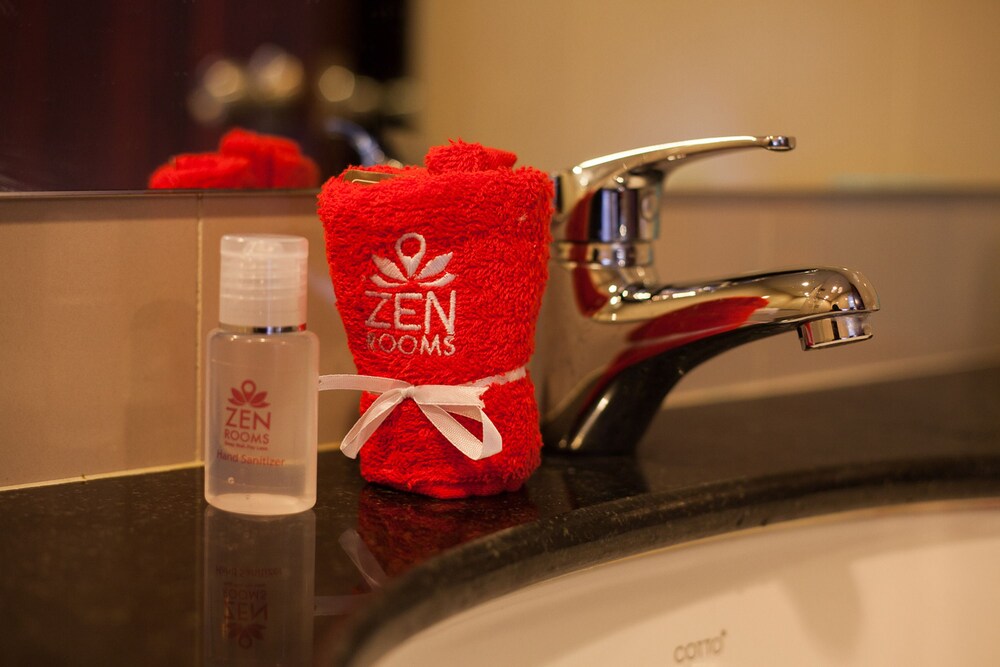Zen Rooms Silom Soi 17