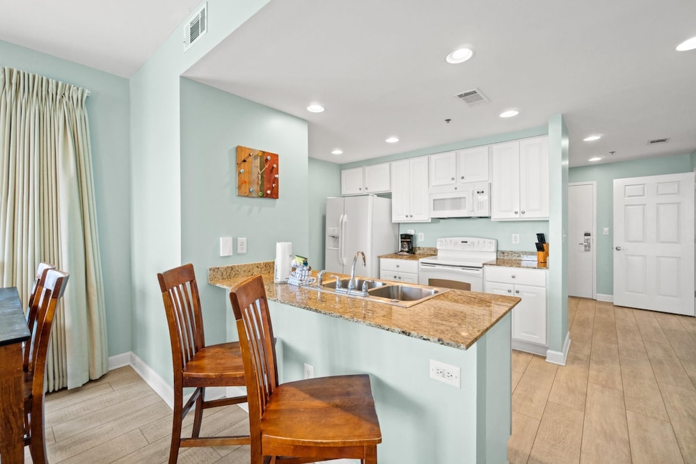 Splash Beach Resort by Panhandle Getaways - photo 382