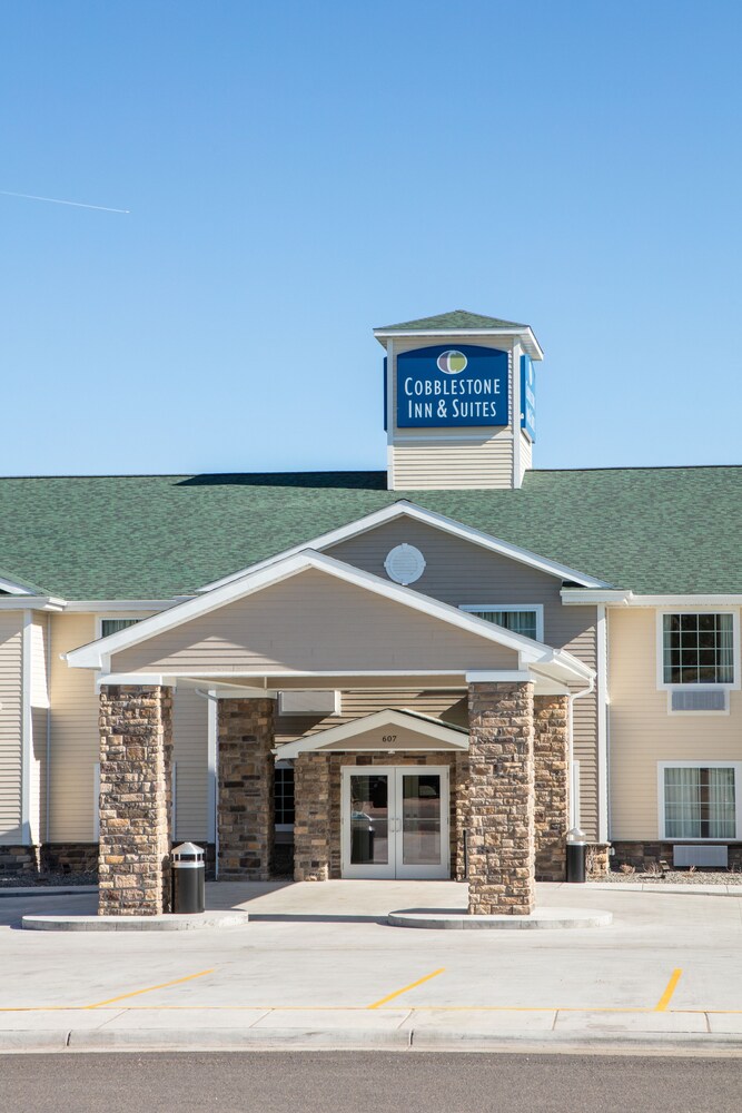 Cobblestone Inn & Suites Pine Bluffs - photo 45