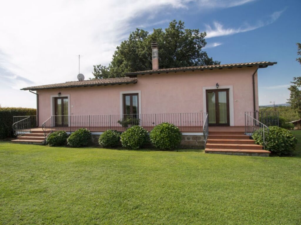 Villa la Quercia by Interhome — 4-Star Luxury Hotel in Vasanello, Italy