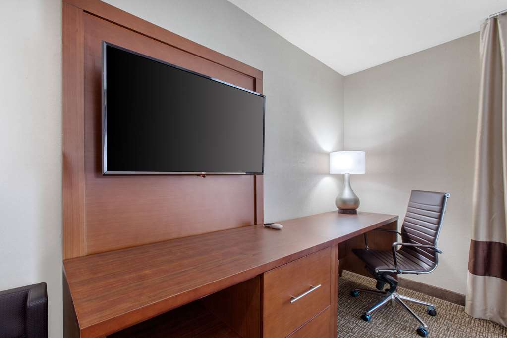 Comfort Inn & Suites Pinetop Show Low - photo 11
