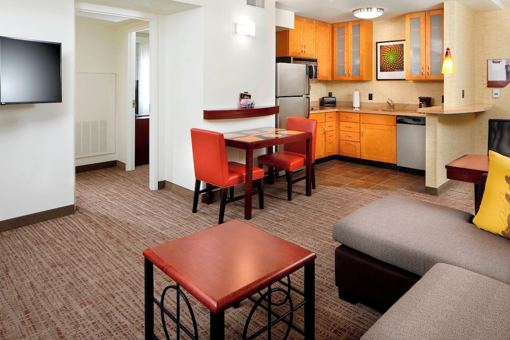Residence Inn by Marriott San Antonio Six Flags at The Rim - photo 9