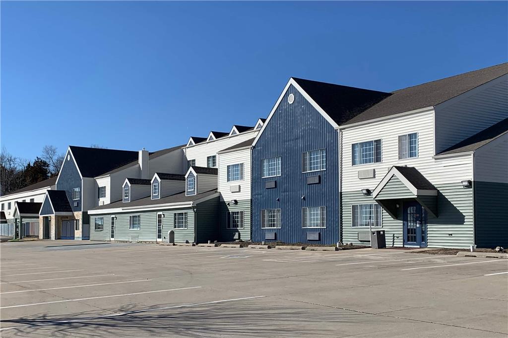 Days Inn & Suites by Wyndham Williamsburg IA North in Williamsburg, United States