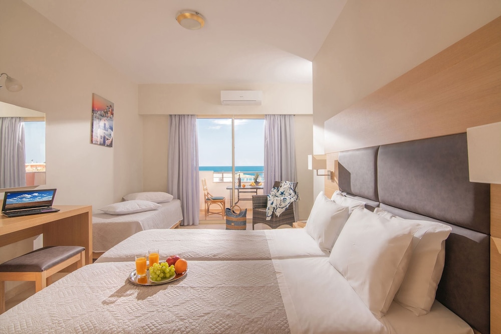 Pleasure Beach Hotel - last minute hotel in Malia