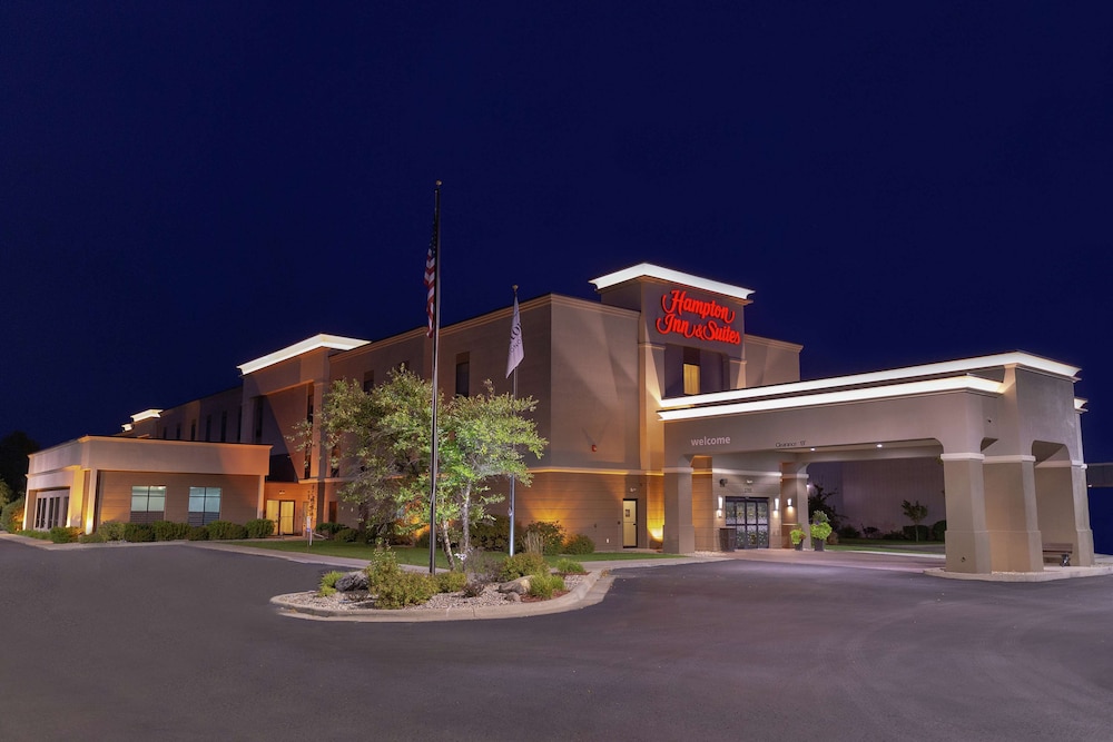 Hampton Inn & Suites Alexandria - photo 33