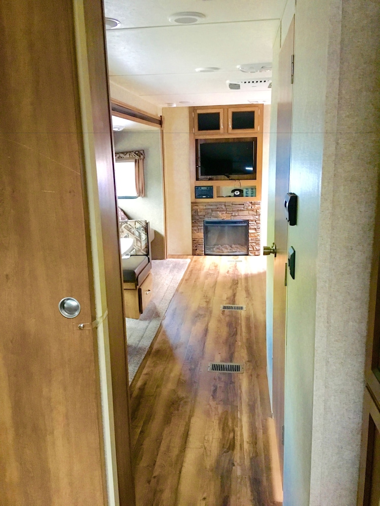 Enduro RV Citrus Valley Resort - photo 39
