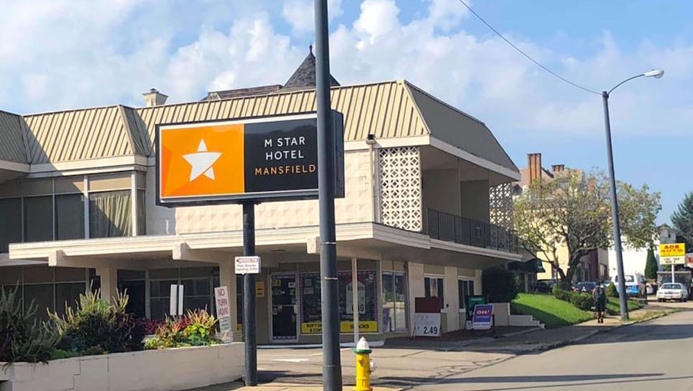 M Star Hotel Mansfield — Mansfield
