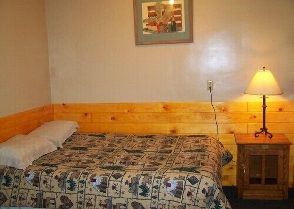 Golden Bear Cottages - photo 6
