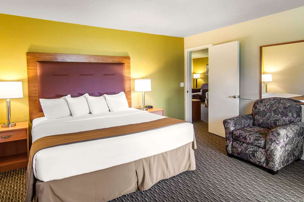 Quality Inn & Suites at Coos Bay - photo 15