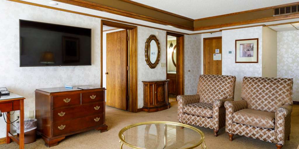 Maverick Hotel and Casino by Red Lion Hotels - photo 18