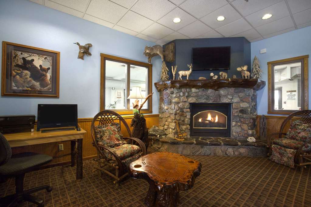 Super 8 by Wyndham Eveleth - photo 4