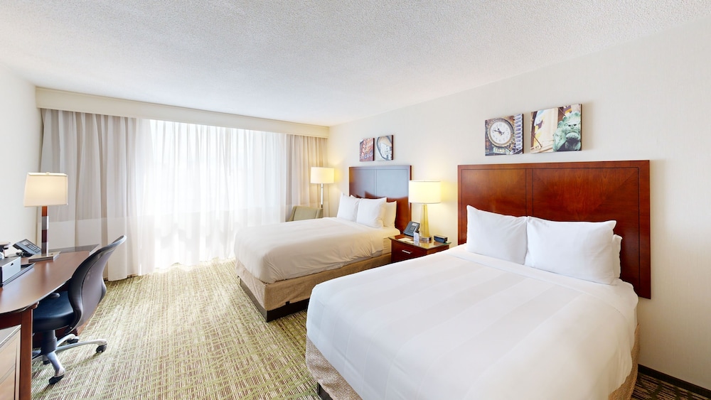 Marriott Chicago O'Hare - photo 25