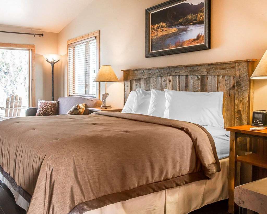 Yellowstone Valley Lodge an Ascend Collection Hotel - photo 18