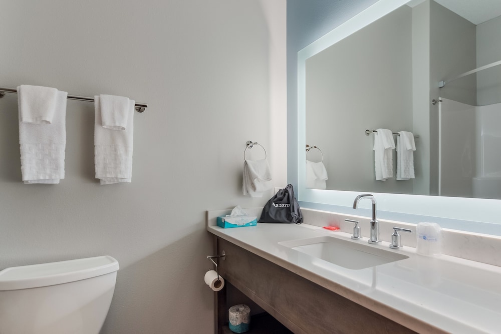 SureStay Plus Hotel by Best Western Highland Poughkeepsie - photo 34