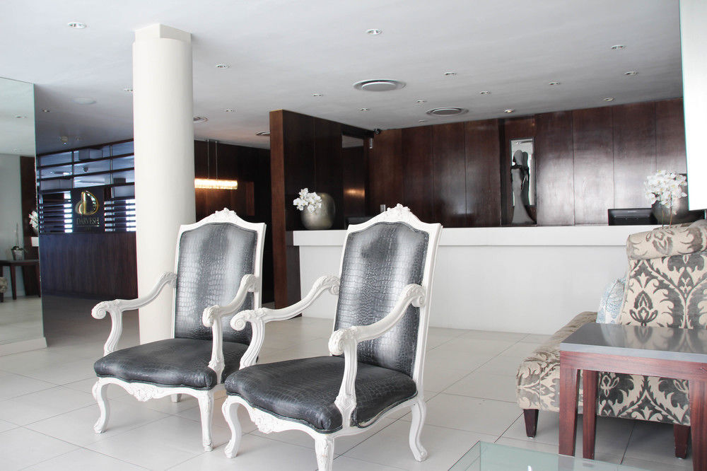 Ambassador Hotel and Self Catering Apartments in Cape Town, South Africa