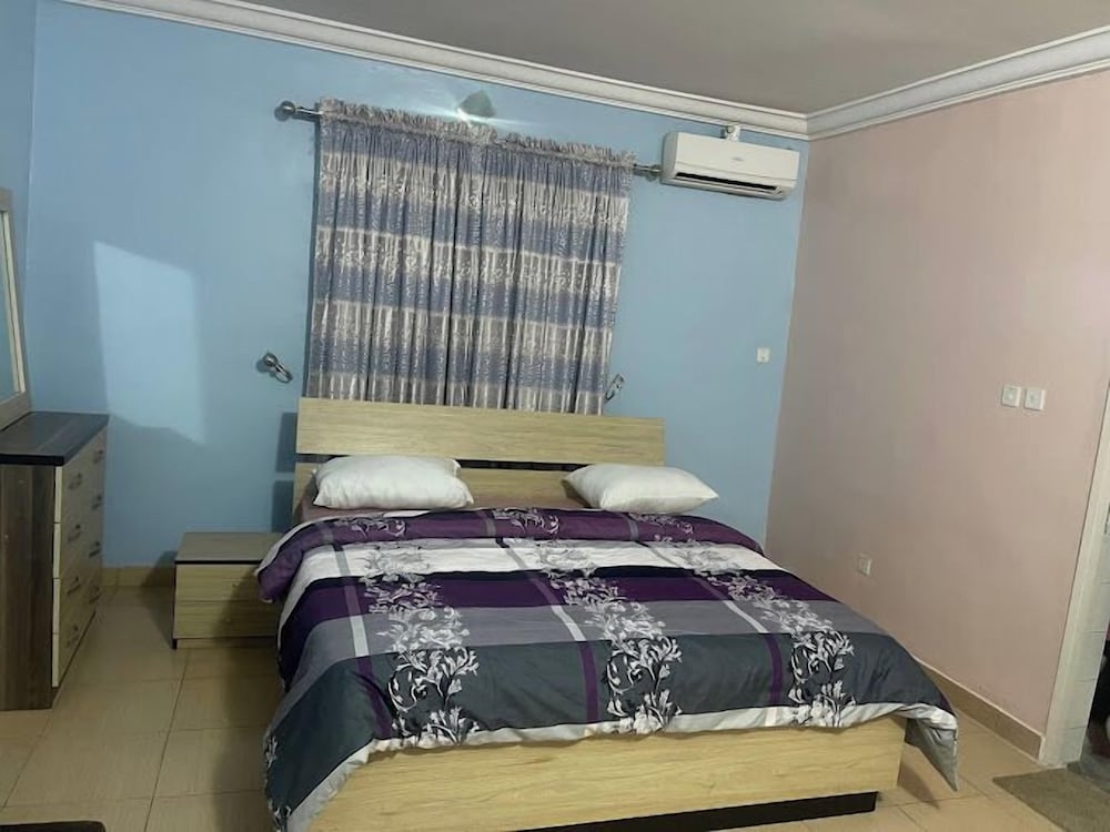 Abeokuta Shortlet Homes and Apartments — 4-Star Luxury Hotel in Abeokuta, Nigeria