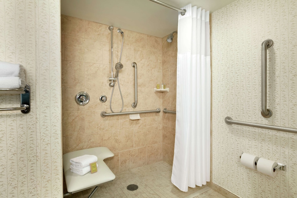 DoubleTree Resort by Hilton Lancaster - photo 30