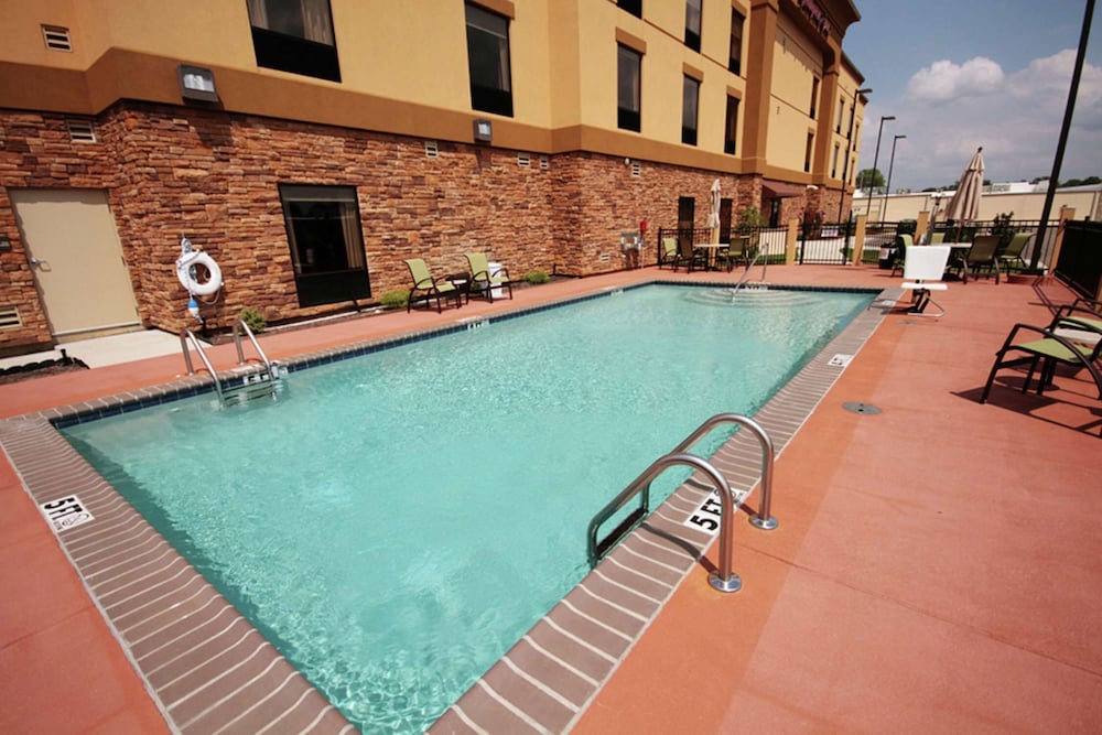 Hampton Inn Milan - photo 10
