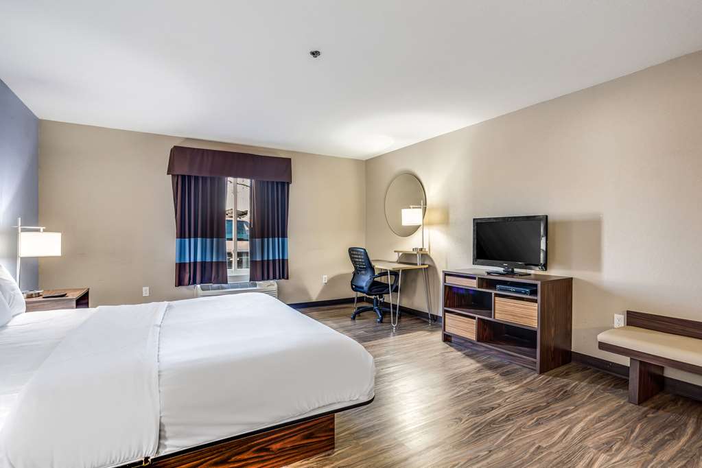 Quality Inn Calvert City Paducah East - photo 22