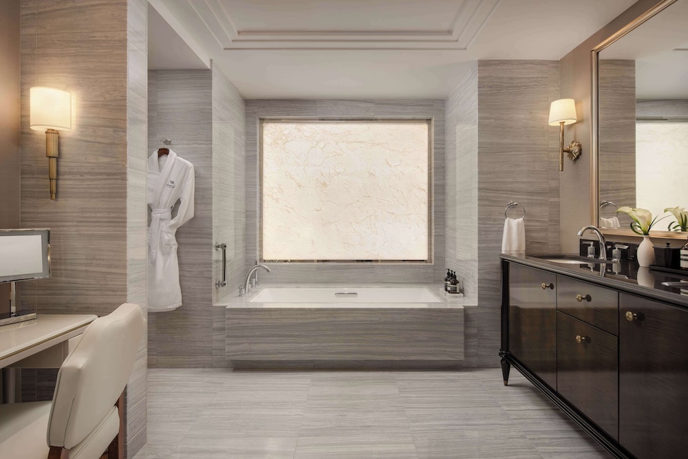 Waldorf Astoria New York - photo 21