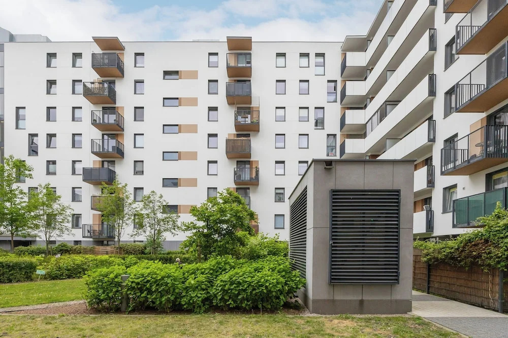 Industrial Apartment with Parking Fort Wola by Noclegi Renters — 4-Star Luxury Hotel in Warsaw, Poland