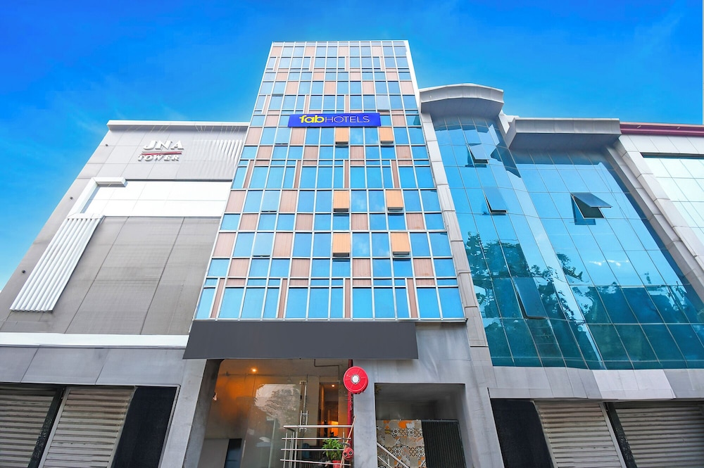 Fabhotel Insight Inn - last minute hotel in Lucknow