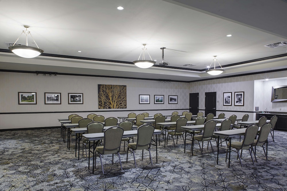 Hilton Garden Inn Jonesboro - photo 50