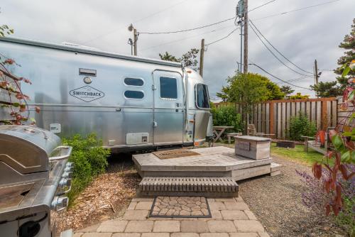 Hart's Camp Airstream Hotel & RV Park - photo 3