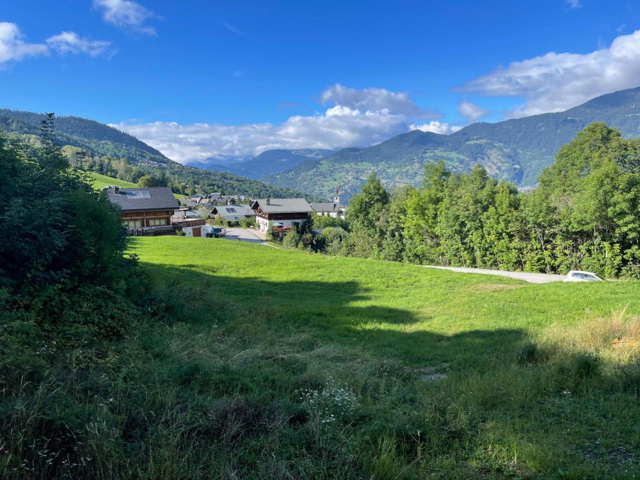 Chalet de L'olympe — 4-Star Luxury Hotel in Les Allues, France