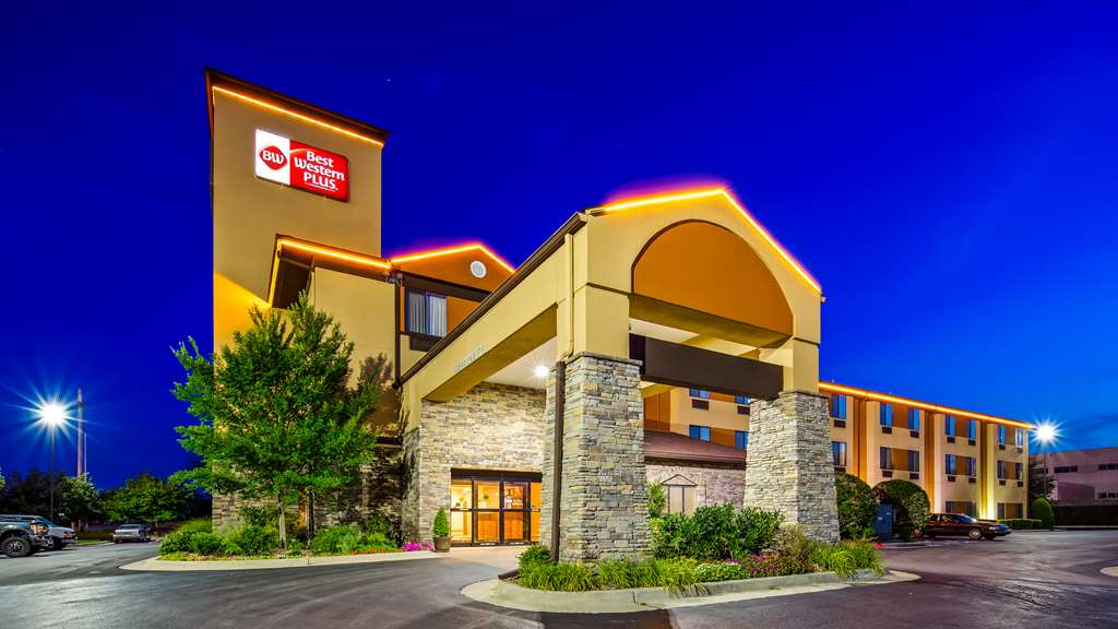Best Western Plus Woodland Hills Hotel & Suites in Tulsa, United States