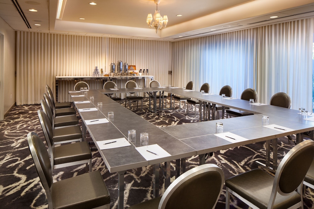 SLS Hotel a Luxury Collection Hotel Beverly Hills - photo 87