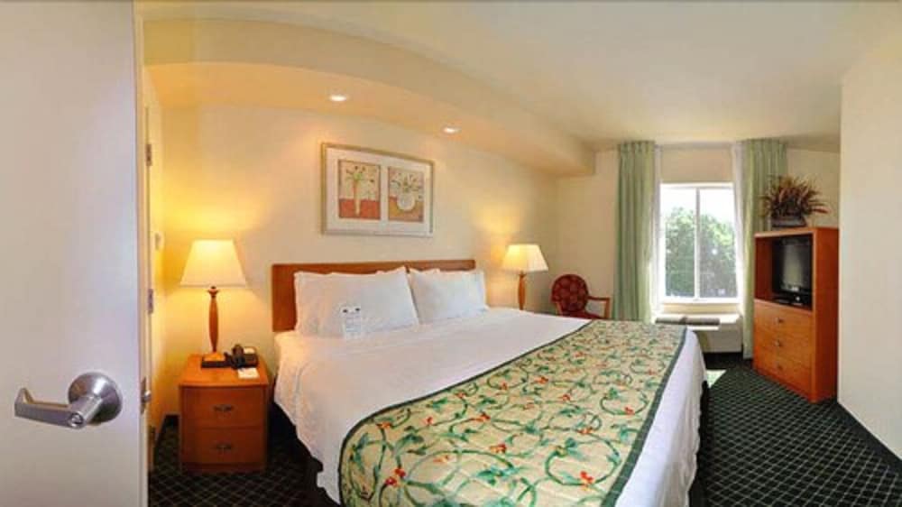 Fairfield Inn & Suites Marianna - photo 8