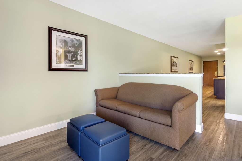 Best Western Plus Ahtanum Inn - photo 27