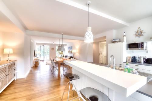 Ferienwohnung Strandleben im Haus Granitz Prora — 4-Star Luxury Hotel in Ostseebad Binz, Germany