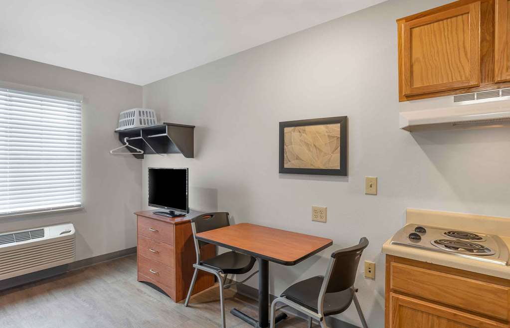 Extended Stay America Select Suites Springfield South Battlefield - photo 13