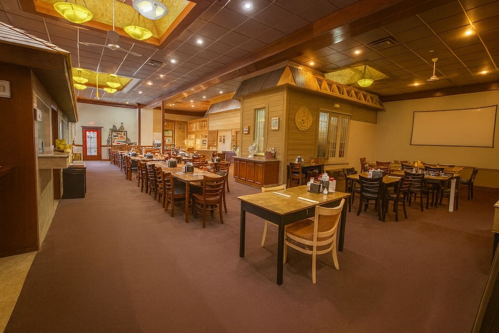 Stay USA Hotel & Suites - photo 14
