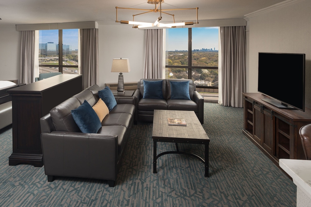 Sheraton Dallas Hotel by the Galleria - photo 7