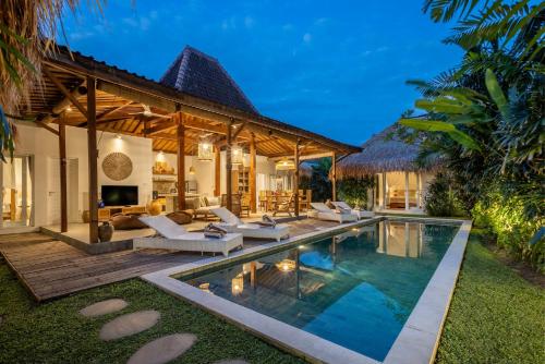 Renovated Villa Zayya Central Oberoi Seminyak — 4-Star Luxury Hotel in Seminyak, Indonesia