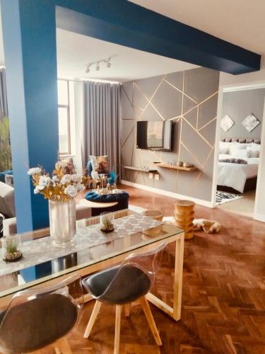 @Derricks Luxury Apartments — 4-Star Luxury Hotel in Johannesburg, South Africa