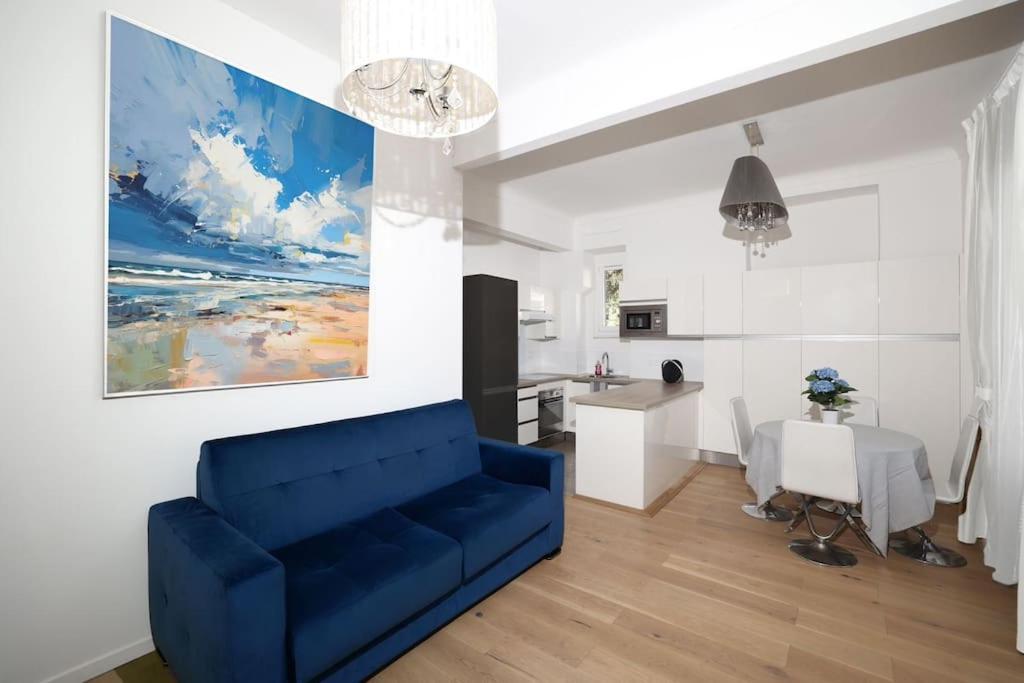 Tres Bel Appartement A Monaco 21169945 — Fontvieille