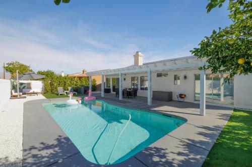 Desert Dream Getaway with Private Pool BBQ in Indio, United States
