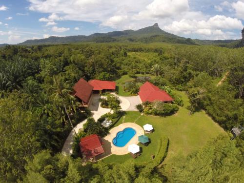 Cliffside Lagoon Villa — 4-Star Luxury Hotel in Ban Ao Nang, Thailand